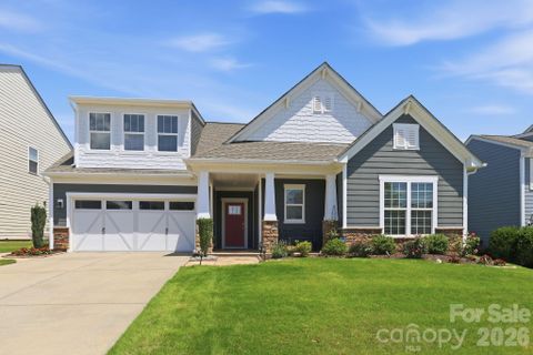 15802 Reynolds Drive pending home in Bridgemill, Fort Mill, SC