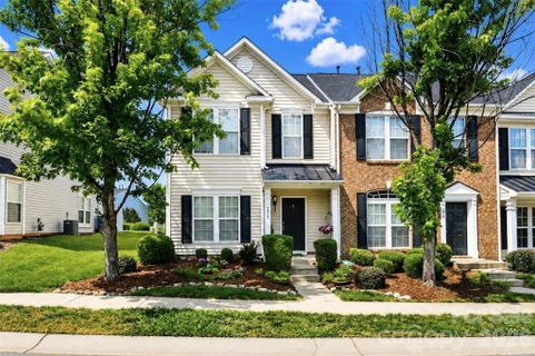 4913 Sunburst Lane active home in Farmington Ridge, Charlotte, NC