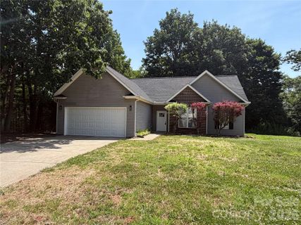 3930 Ashland Drive