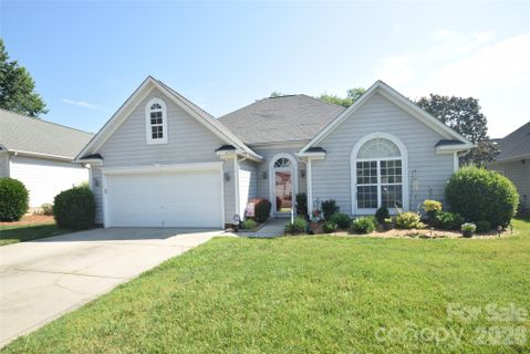 6703 Mimosa Street pending home in Lake Park, Indian Trail, NC