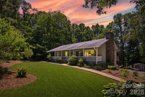 104 Oakwood Drive pending home in Brentwood, Morganton, NC