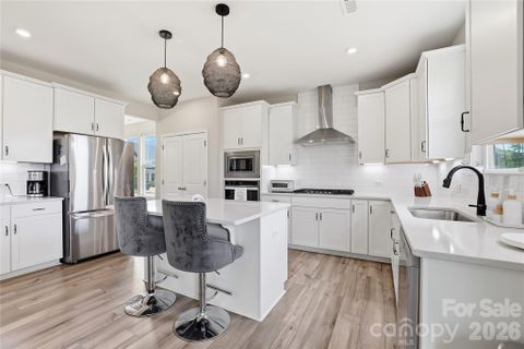 6012 Millbridge Parkway active home in Millbridge, Waxhaw, NC