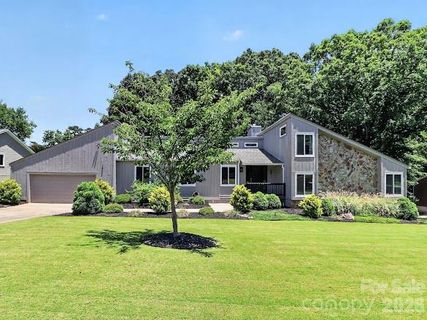 8401 Raintree Lane active home in Raintree, Charlotte, NC