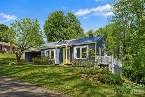 325 Dogwood Lane