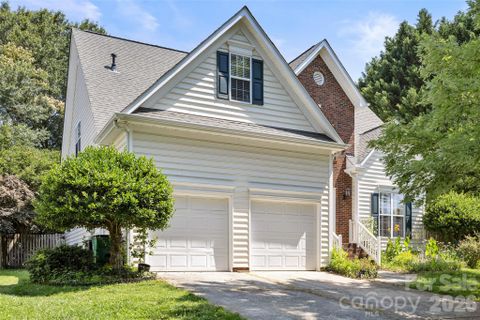 1116 Blueberry Lane