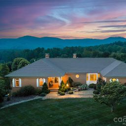 18 Thornapple Drive