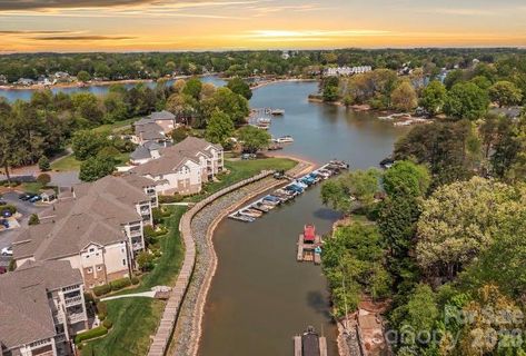 108 Pier 33 Drive sold home in Pier 33, Mooresville, NC