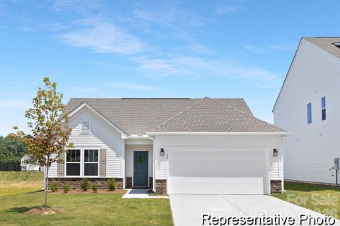 1518 Autumn Banks Way active home in Autumn Ridge, High Shoals, NC