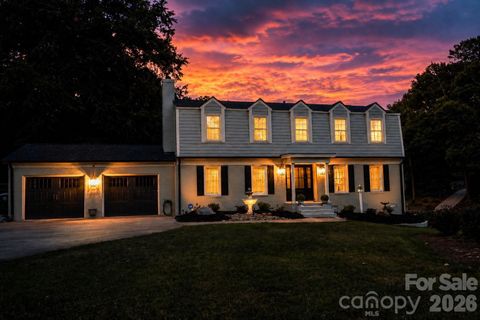 120 Wellington Drive active home in Country Club Hills, Salisbury, NC