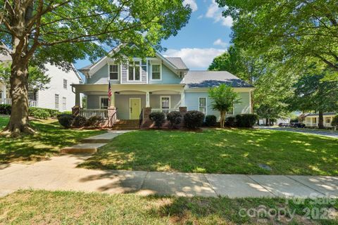 3106 Thayer Drive active home in Quellin, Waxhaw, NC