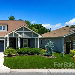 4854 Looking Glass Trail