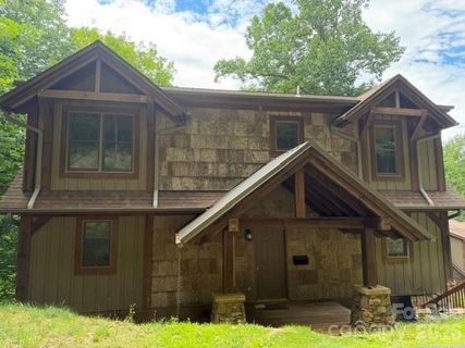 140 Falls Crossing Road active home in Mountain Air, Burnsville, NC