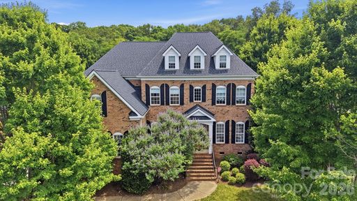 Homes in Hollister, Waxhaw