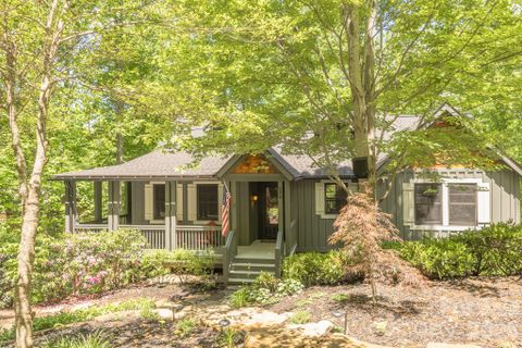 Bear Lake Reserve active home in Bear Lake Reserve, Tuckasegee, NC