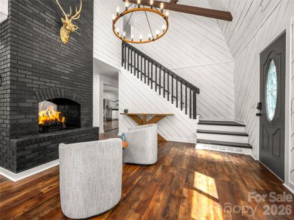 3276 Howard Gap Road