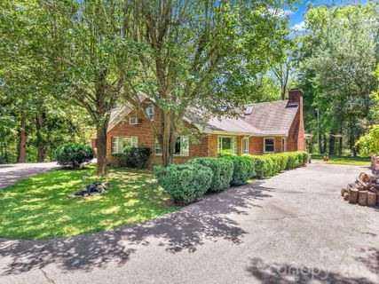 3324 Hwy 28 Road