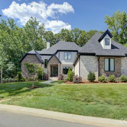1016 Sherringham Way