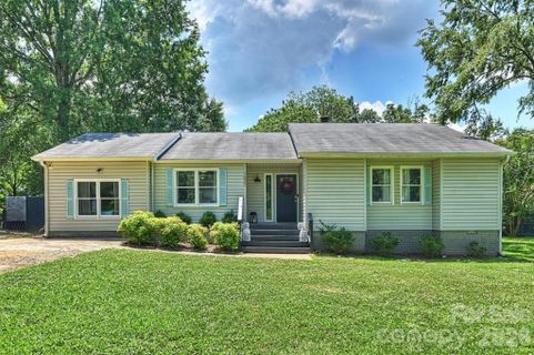 1621 Brook Drive active home in Willowbrook, Fort Mill, SC