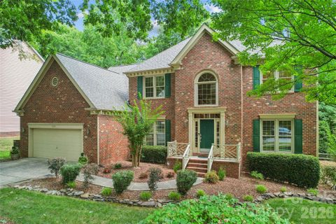 5529 Fairvista Drive pending home in Highland Creek, Charlotte, NC