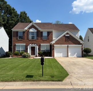 8728 Fieldcroft Drive