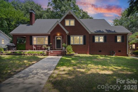 526 5th Street active home in Forest Hills, Albemarle, NC