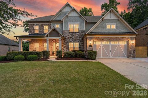 156 Reserve Lane pending home in Estates At Audubon Lake, Fort Mill, SC