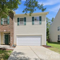 3135 Pine Bluff Way