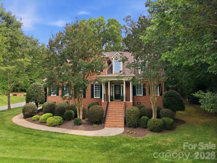 1016 Firethorne Club Drive