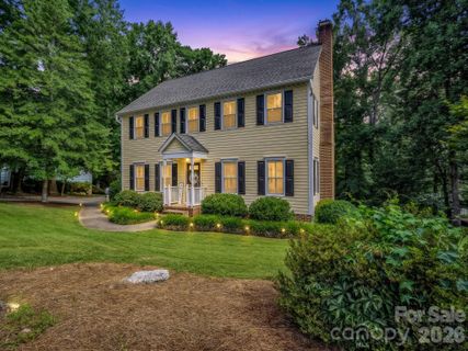 2720 Steeplechase Road active home in Su San Farms, Gastonia, NC