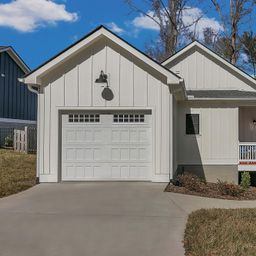 40 Rangeley Drive