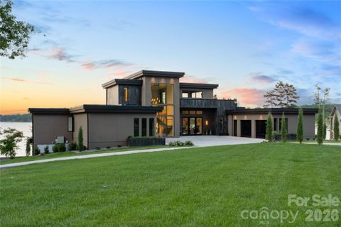 127 Brightwood Court