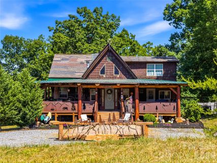1002 C C Road active home in Fox Haven, Rutherfordton, NC