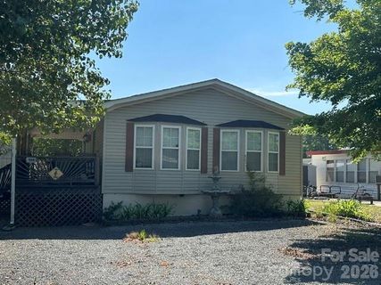 143 Cardinal Drive