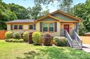 2120 Dalehurst Drive sold home in Charlotte, SC