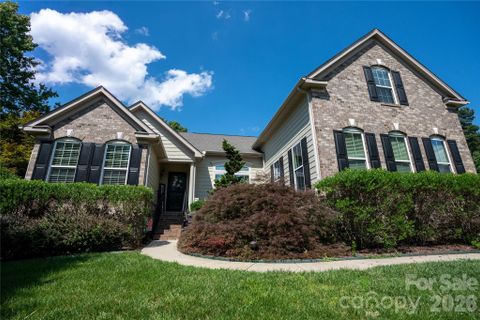 7661 Sellers Way active home in Eastwind Cove, Denver, NC