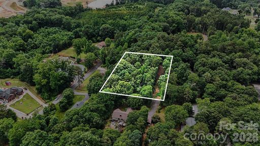 5011 Dorothy Ruth Lane