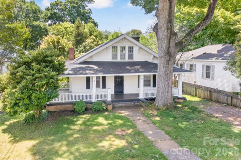 11 Cedar Street
