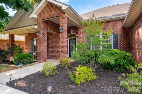 12411 Pine Terrace Court