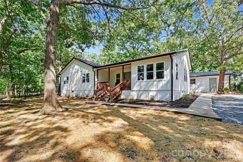 408 Birmingham Lane