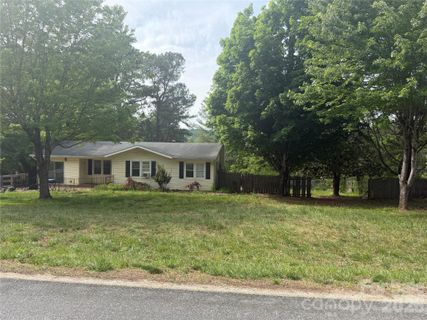 2723 Tatertown Loop