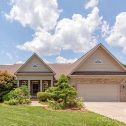 7032 Kidwelly Lane
