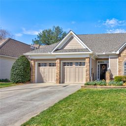 2663 Danbury Circle