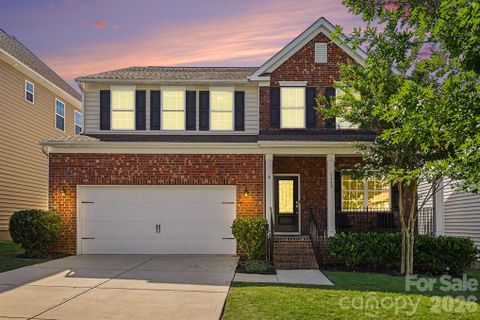 1648 Trentwood Drive active home in Waterside At The Catawba, Fort Mill, SC