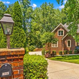155 Lynn Cove Lane