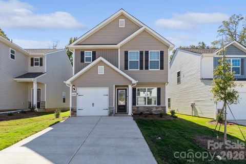 6248 Lowe Lane active home in Creedmore Hills, Charlotte, NC