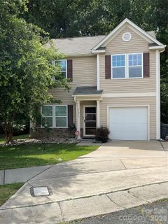 11213 Deer Stand Court active home in Catawba River Plantation, Charlotte, NC