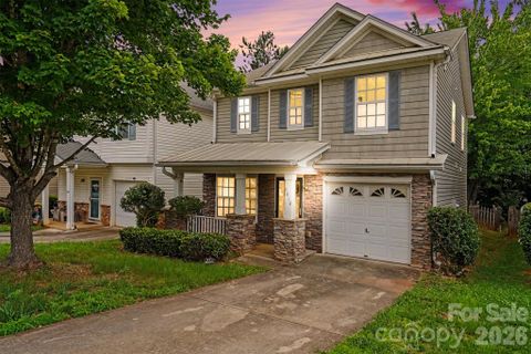 6010 Raisin Tree Lane active home in Kingstree, Charlotte, NC