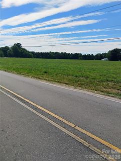 3823 Hickory Lincolnton Highway