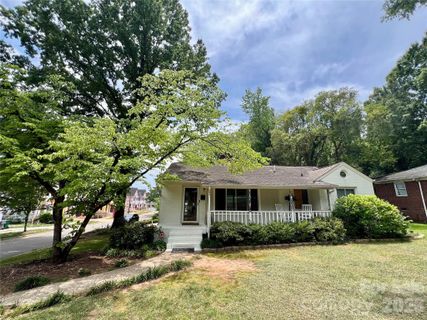 2736 Palm Avenue active home in Country Club Heights, Charlotte, NC