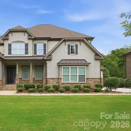 2411 Madeira Circle